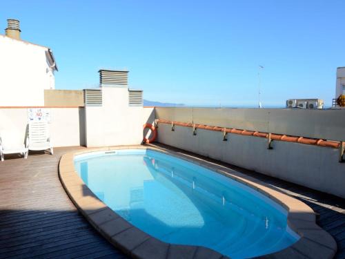 Apartment in LEscala for six people