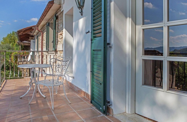 Apartment in Modigliana near Forest & Pool