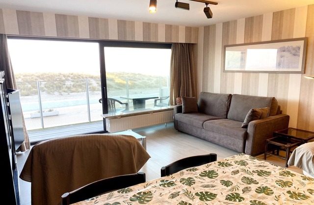 Apartment in Nieuwpoort by the Beach