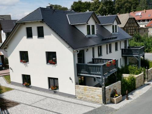 Apartment in Papstdorf "Häntzschelstiege"