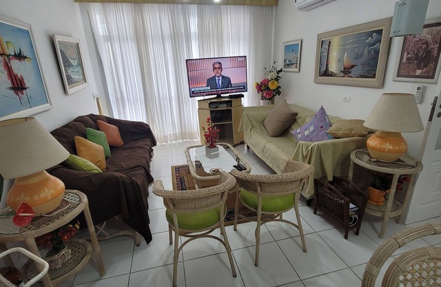 Apartment in Pitangueiras beach, Guaruja
