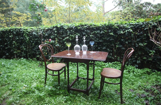Apartment in private compound with Park Protected Area at 10 min City Cent