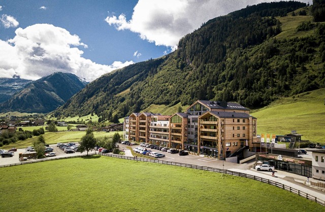Apartment in Rauris with balcony