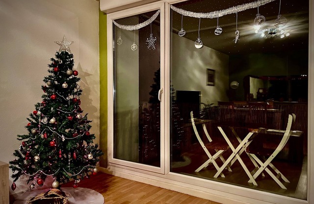 Apartment in residence quiet area near the center fully equipped.