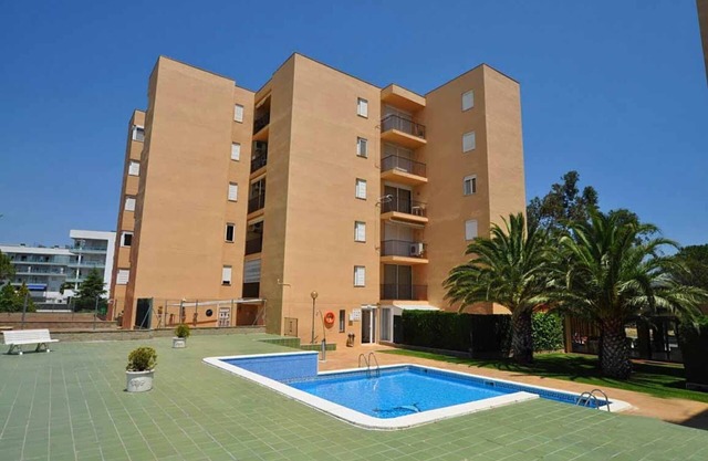 Apartment in Roses near Sta. Margarita Beach