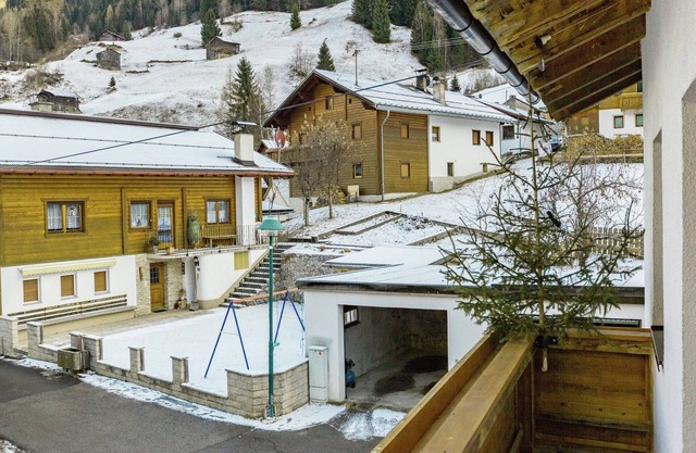 Apartment in See near Ski Slopes
