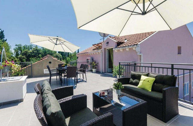 Apartment in Ston