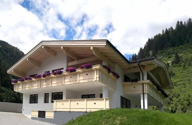Apartment in Stubai Alps with SuperCard