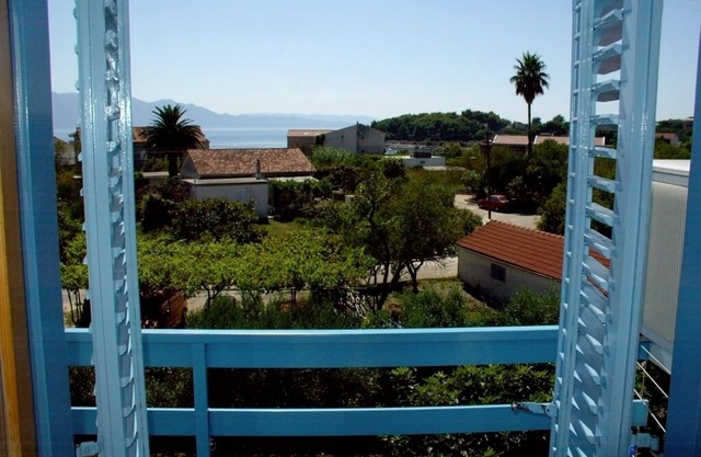 Apartment in Sućuraj with Seaview, Balcony, Air condition, WIFI (3560-2)