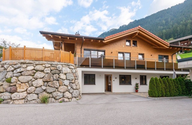 Apartment in Tyrol near Ski Lift