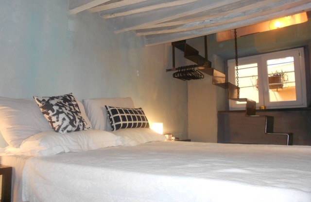 apartment in the historic center of Genoa