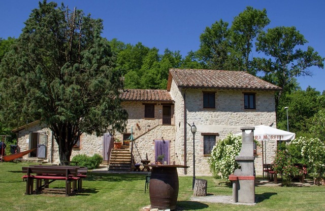Apartment in Umbria with Wine Tasting Nearby