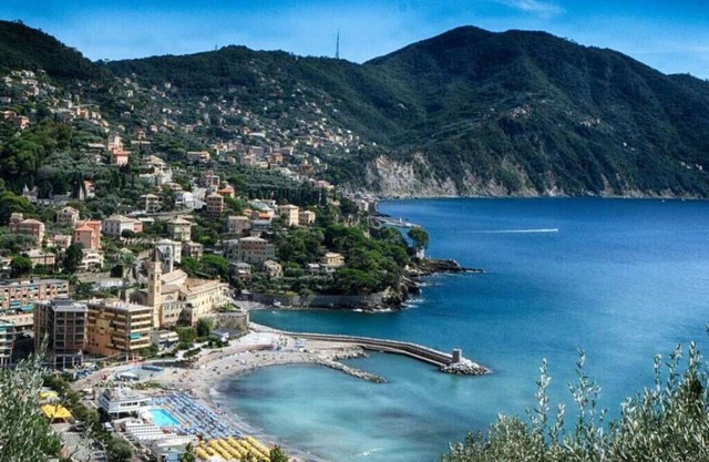 Apartment in Uscio with 2 bedrooms sleeps 4