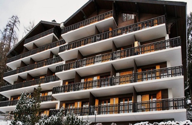 Apartment in Veysonnaz near Gondola