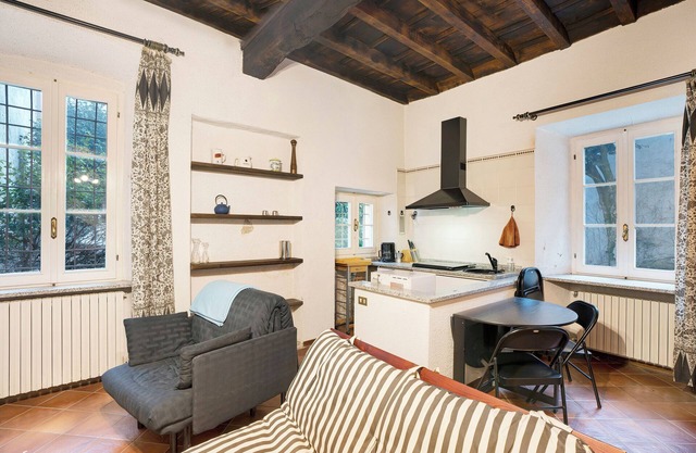 Apartment 'In Villa Belli' with Shared Garden & Wi-Fi