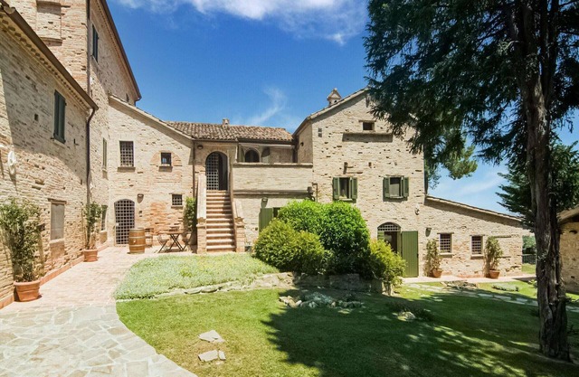 Apartment in Villagrande with Adriatic Views
