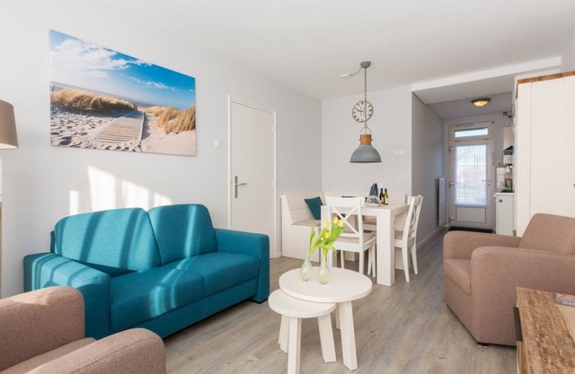 Apartment in Zoutelande near Sandy Beach