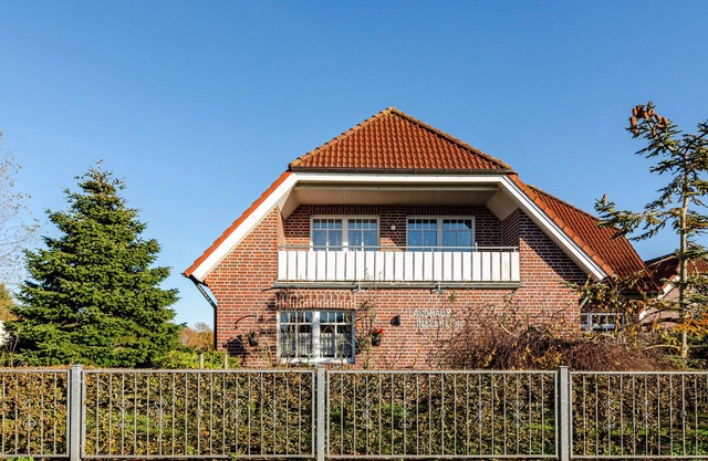 Apartment 'Inselheide- Ferienwohnung Inselnest' with Private Terrace, Private Garden and Wi-Fi