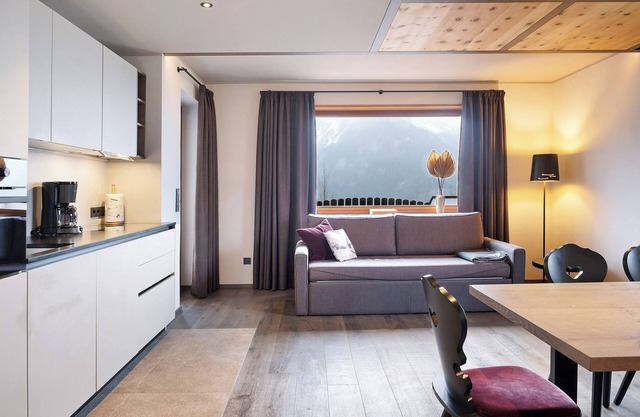 Apartment "Angerle Alm Apt König Laurin" with Private Terrace, Shared Garden & Wi-Fi