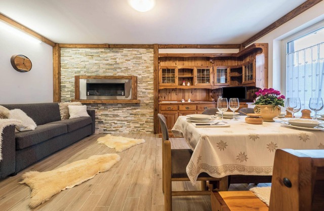 Apartment "Casa Ferrazza Michelle" with Mountain View, Wi-Fi & Balcony