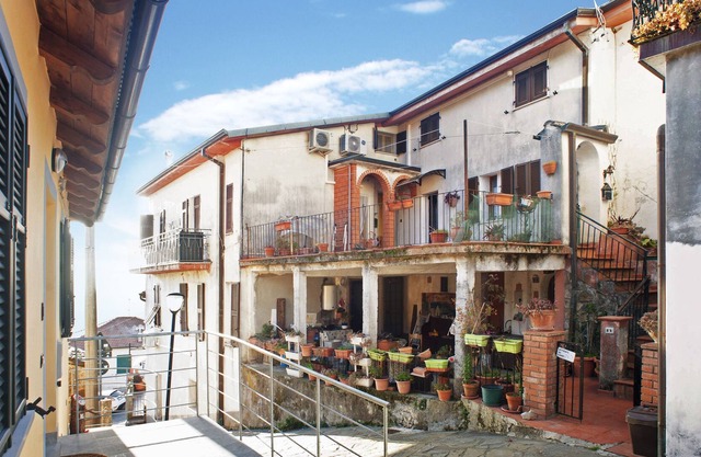 Apartment 'La Casa Di Veppo' with Mountain View