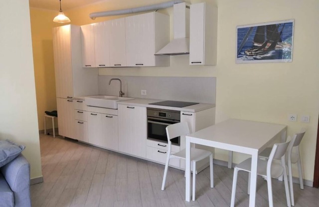 Apartment in a quiet area near the town center and the lake