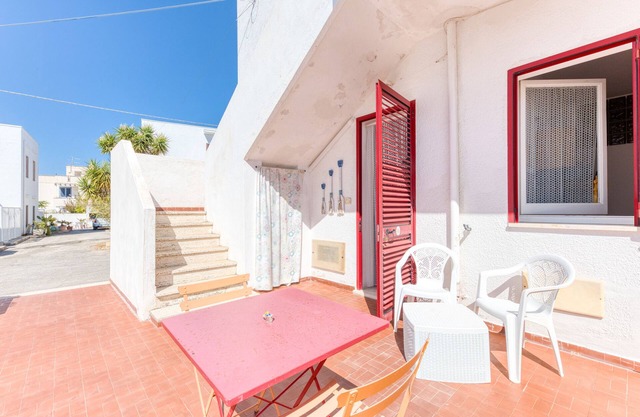 Apartment 'Trande' with Balcony, Wi-Fi and Air Conditioning
