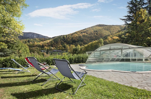 Apartment "Agriturismo La Casa sul Poggio - Aiona" with Private Terrace, Shared Pool