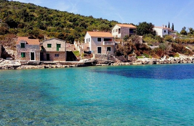 Apartment Jagoda - next to the sea: SA1(2) - Cove Donja Krusica (Donje selo), Island Solta,