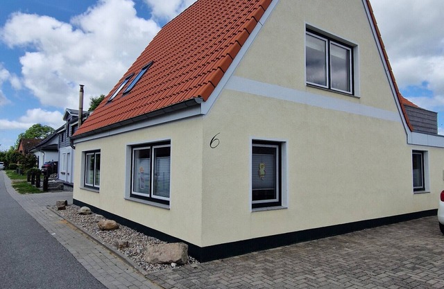 Apartment 'Janina' with Private Terrace, Balcony and Wi-Fi
