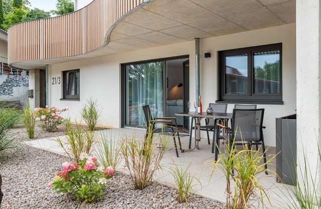 Apartment 'Jegle' with Private Terrace, Private Garden and Wi-Fi