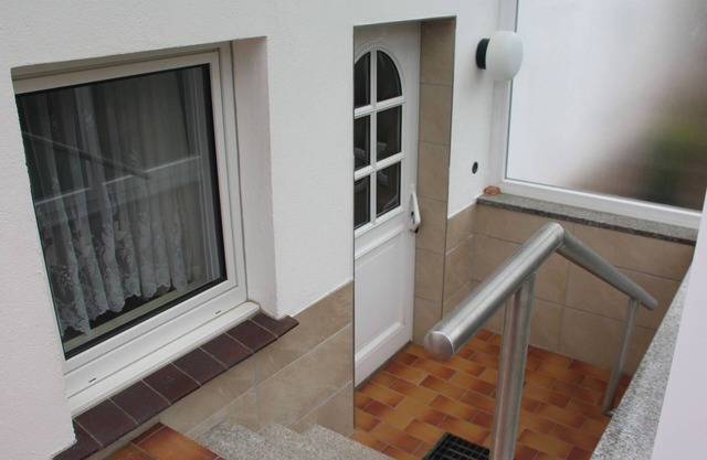 Apartment 'Jelinek' with Private Terrace, Private Garden and Wi-Fi