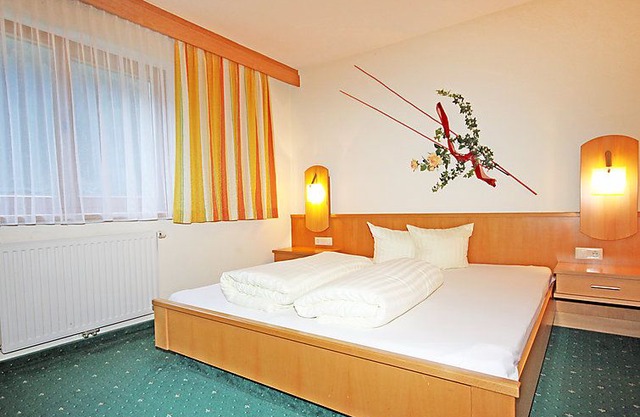 Apartment Köfels in Sankt Leonhard im Pitztal - 4 persons, 2 bedrooms