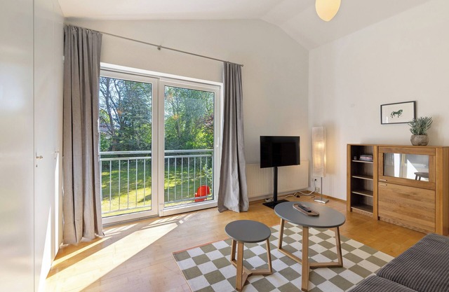 Apartment 'K4 Mit Gartenblick' with Private Terrace, Shared Garden and Wi-Fi