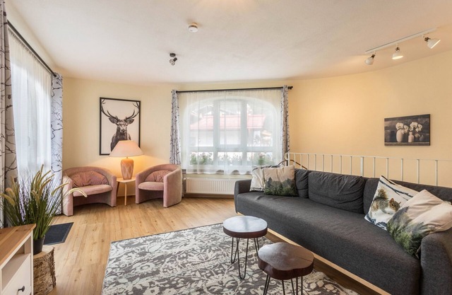 'Apartment Kaisereck Top 1' with Terrace & Wi-Fi