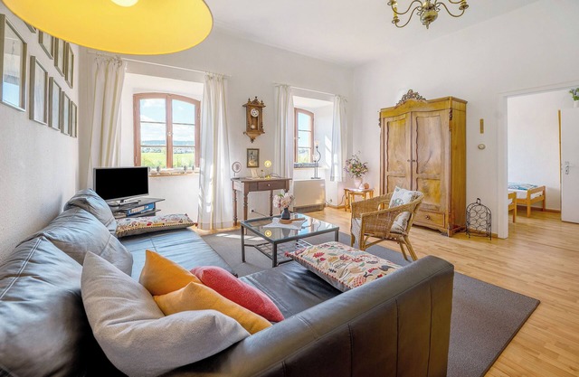 Apartment 'Kapelle - Urlaub Auf Dem Weingut' with Mountain View, Shared Terrace and Wi-Fi