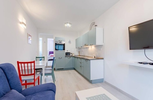 Apartment Karlo - Two Bedroom Apartment with Balcony (Matanić)