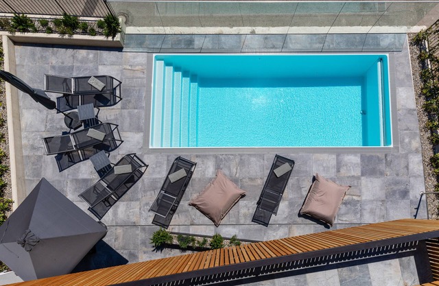 Apartment 'Köfele Lodge Agnes' with Mountain View, Shared Pool and Wi-Fi