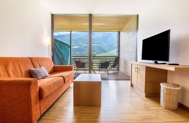Apartment 'Kortscherhof Depandance Apt 1' with Mountain View, Private Terrace and Wi-Fi