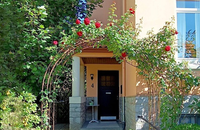 Apartment Kossinna - Apartment with 2 bedrooms and 2 balconies