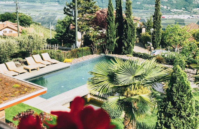 Apartment 'Kraidlhof - Designapartment Isabel' with Mountain View, Shared Pool & Wi-Fi