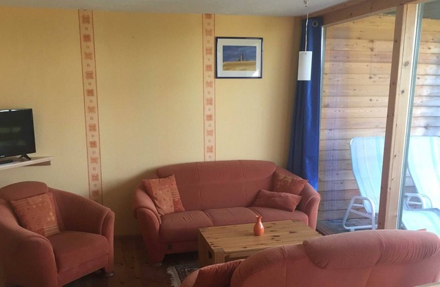 Apartment "Kranich" (ground floor) - Gutspark Schwarzbe with horse farm - Holiday Home 2