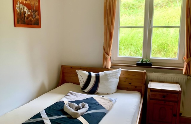 Apartment 'Kuschellaube' with Mountain View, Shared Pool and Wi-Fi