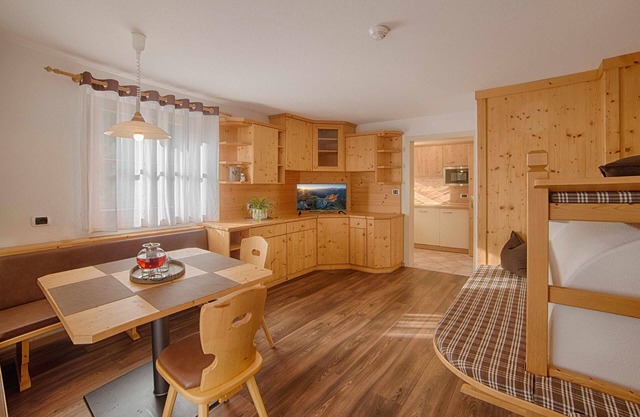 Apartment "Löfflerblick B Keilbachspitz" with Mountain View, Wi-Fi & Jacuzzi