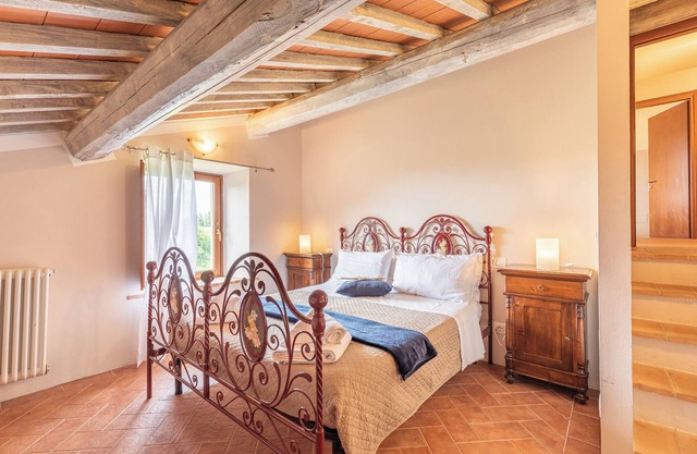 Apartment 'L'uscio' with Mountain View, Shared Pool and Wi-Fi