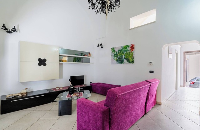 Apartment 'La Casa Di Lena' with Private Terrace, Wi-Fi and Air Conditioning
