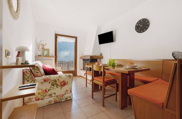 Apartment 'La Finestra Sui Monti' with Mountain View and Shared Terrace