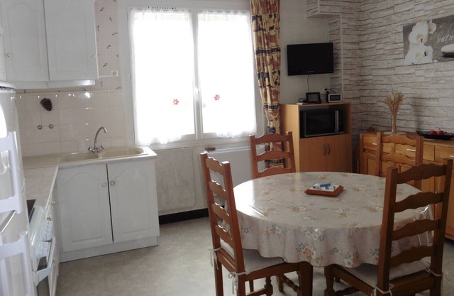 Apartment La Barre-de-Monts, 1 bedroom, 4 people