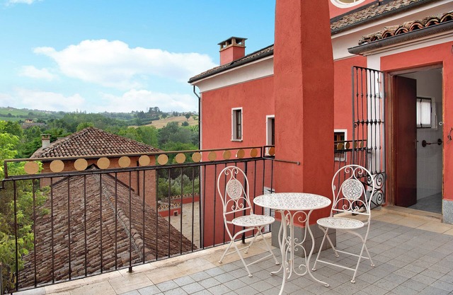 Apartment 'La Rocca di Efisio - Barbera with Private Terrace, Wi-Fi and Air Conditioning