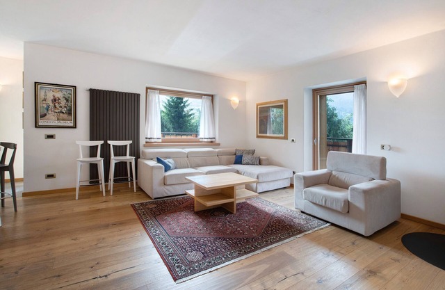 Apartment "La Casa di Armando Praimont" with Mountain View, Garden & Wi-Fi